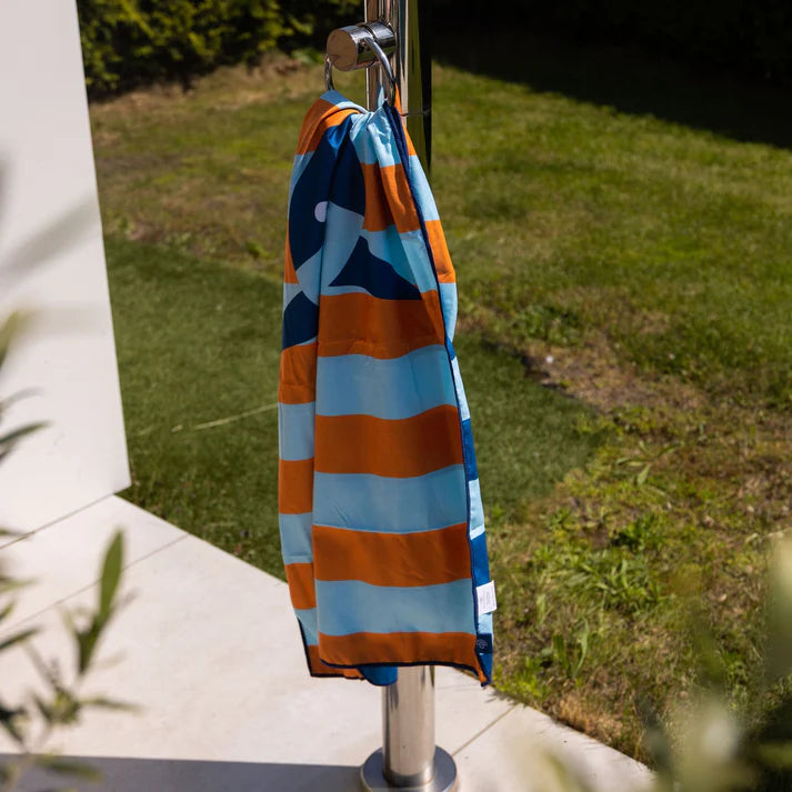 Beach Towel Microfiber - Multicolor - Tropic Shark - 135 x 65 cm