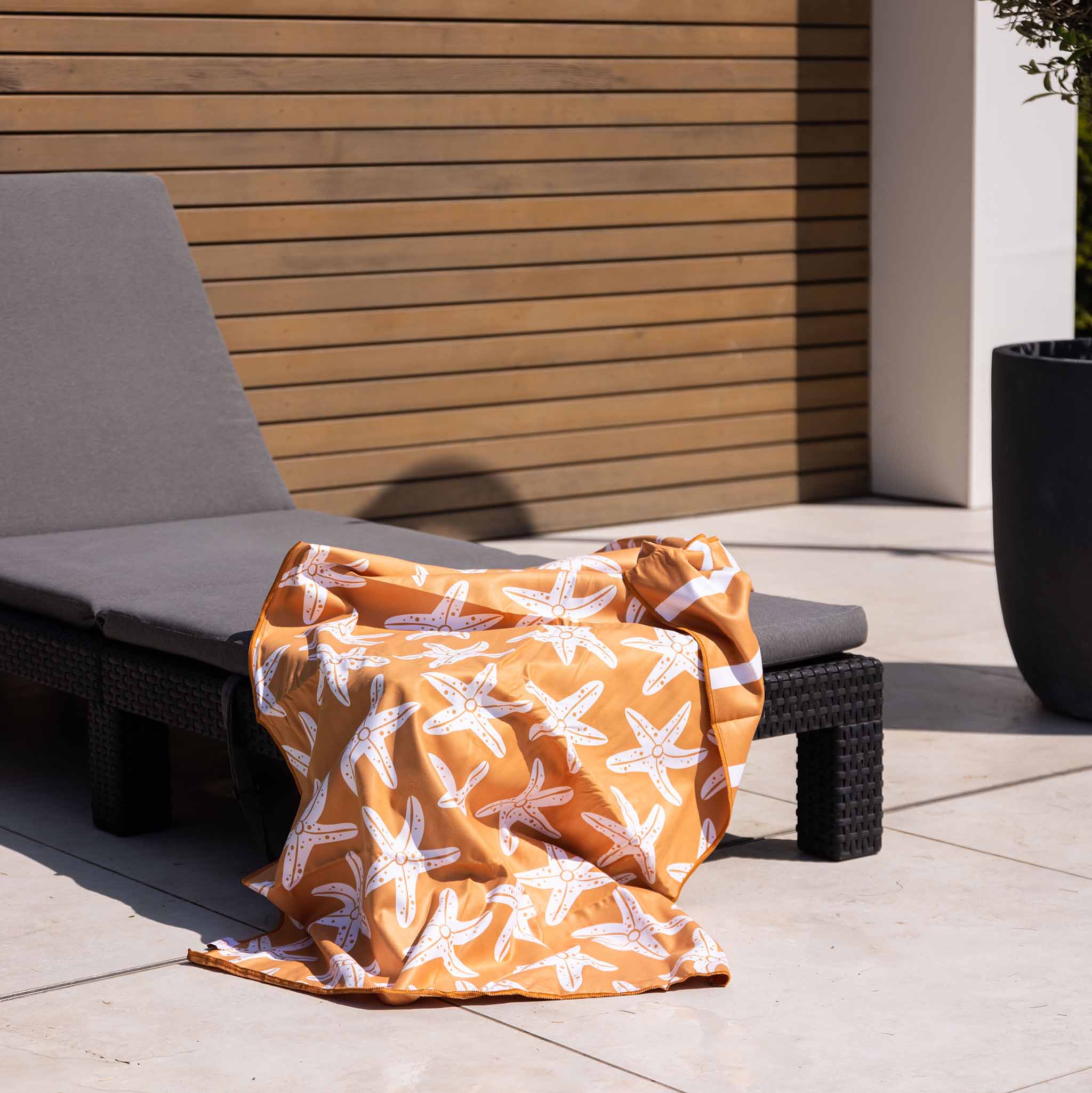 Beach Towel Microfiber - Orange - Seastar  135 x 65 cm