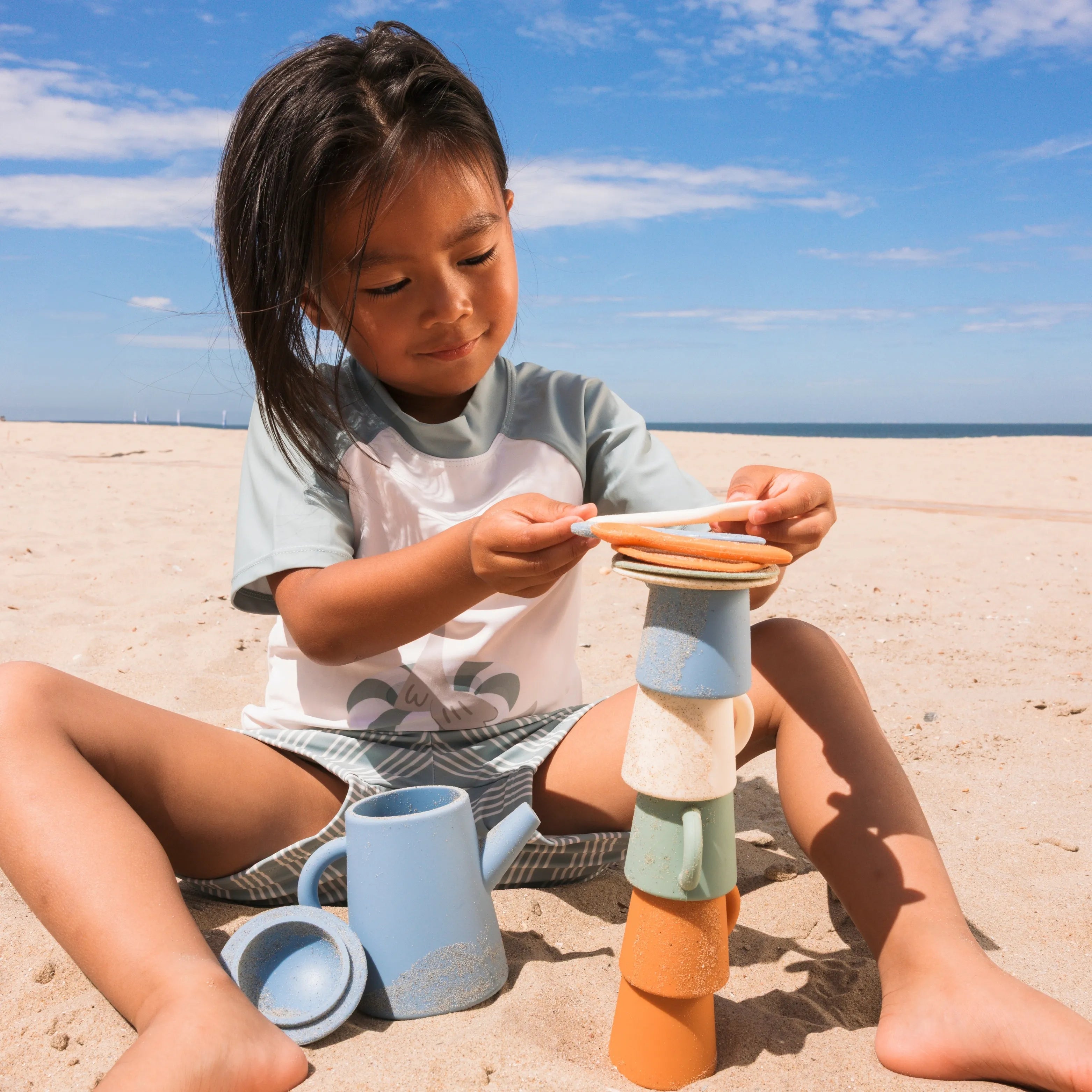 Beach Toys - Multicolor - Pure Tones