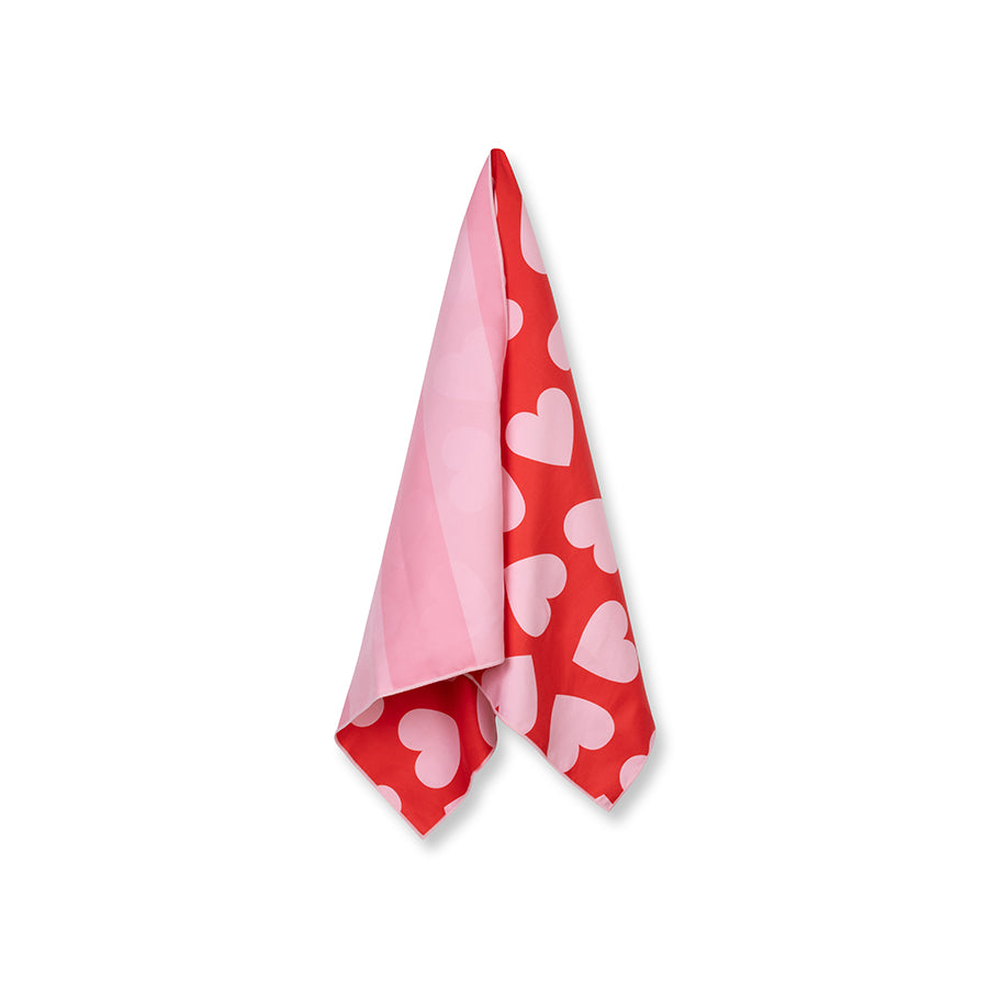 Beach Towel Microfiber - Red - Hearts - 135 x 65 cm