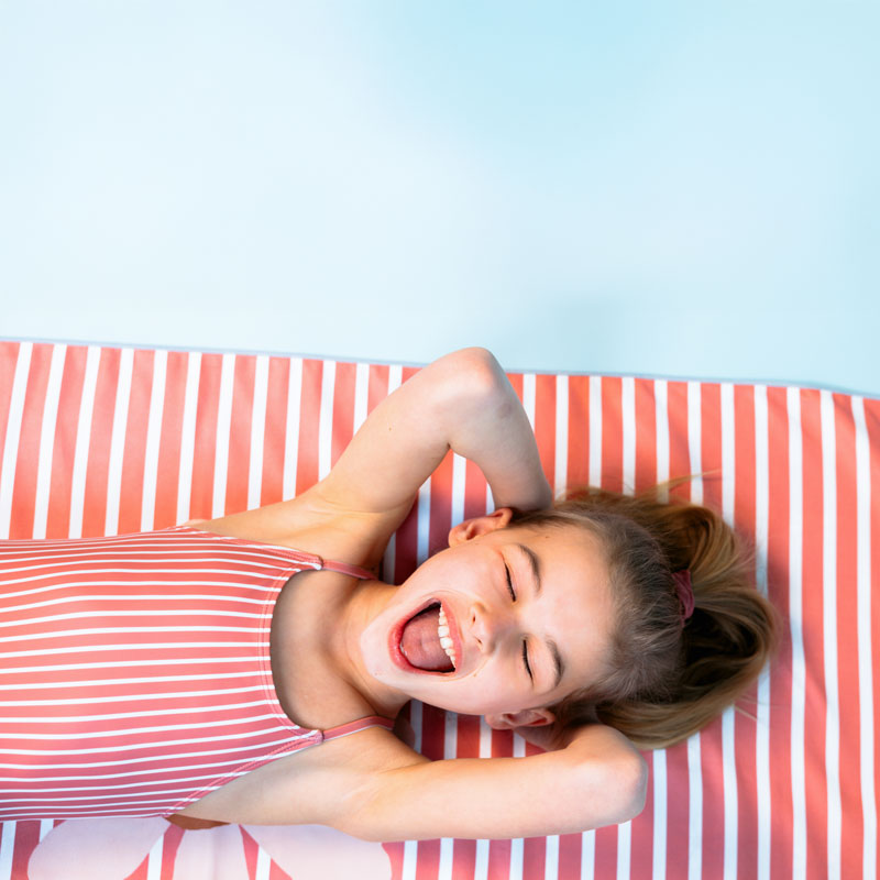 Beach Towel Microfiber - Blue - Daisy Flower 135 x 65 cm